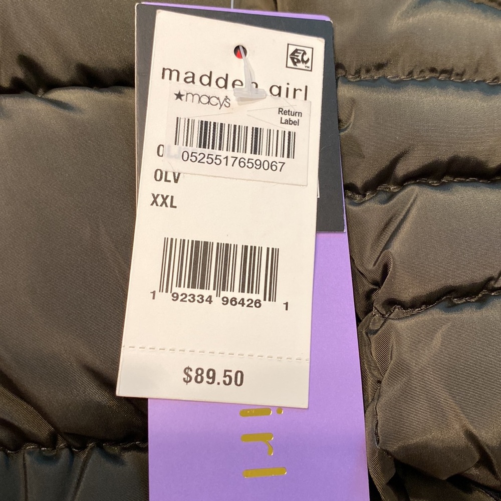 Madden Olive Green puffer coat/ attached hood with removable faux fur trim - Picture 13 of 14